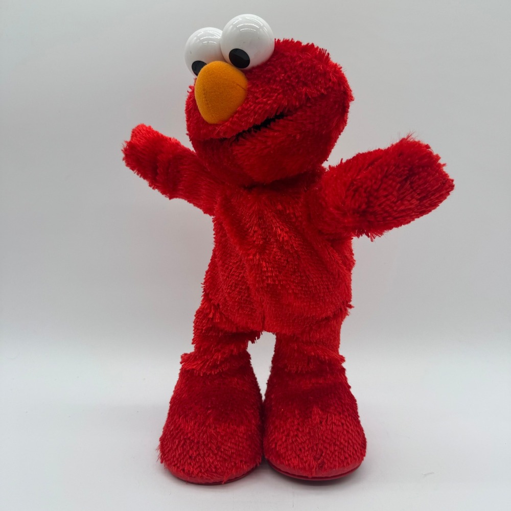 Vintage 2002 Fisher-Price Hokey Pokey Elmo Dancing Singing Plush Works
